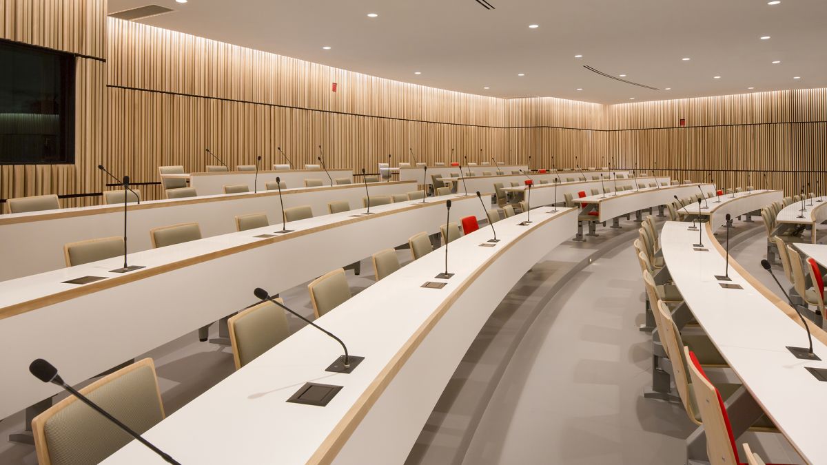 Auditorium, Research Institute of the MUHC, Montréal, 2015