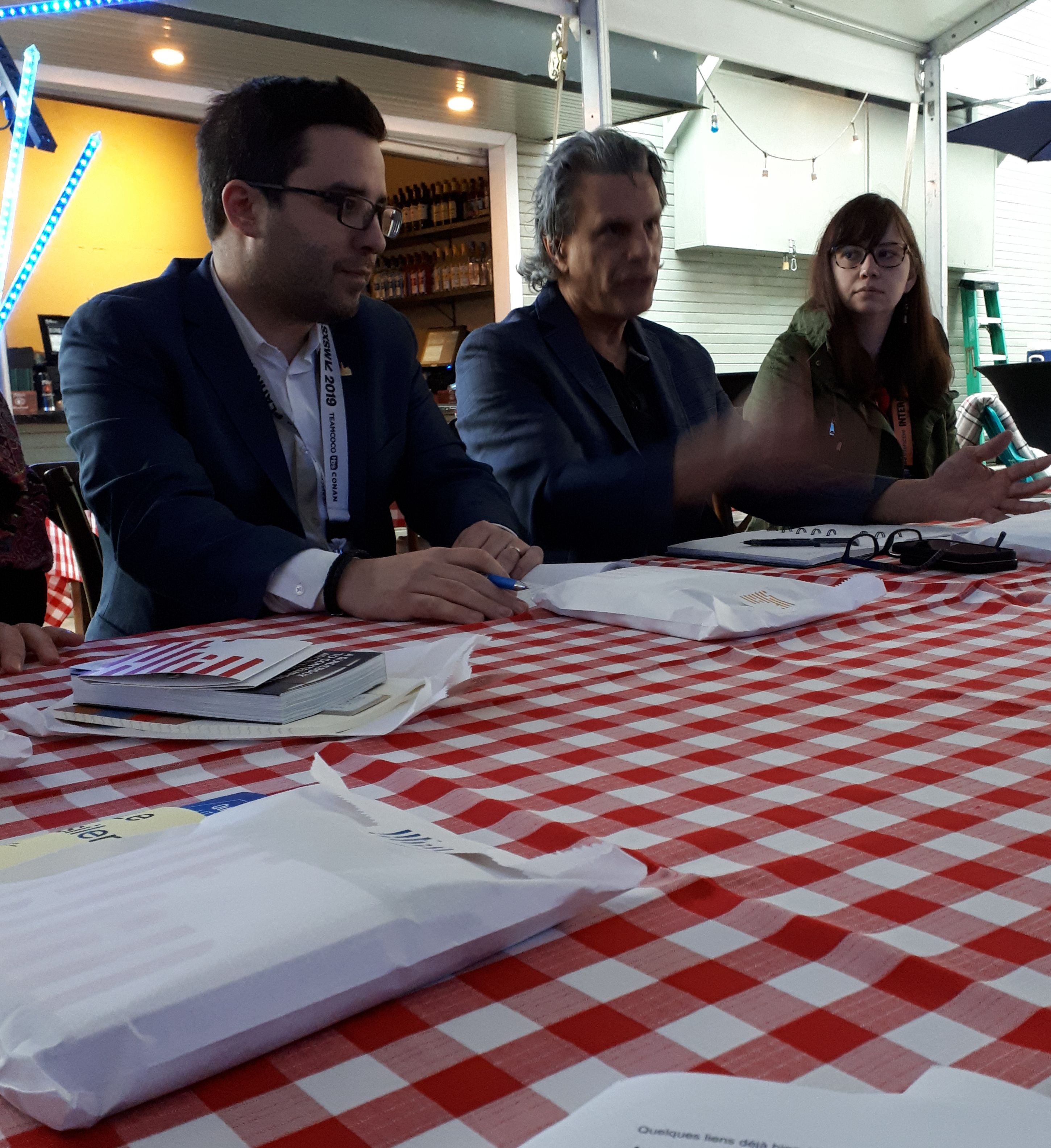 Robert Beaudry, Ville de Montréal's elected official responsible for economic and commercial development and government relations, meets with representatives of UNESCO Creative Cities Network