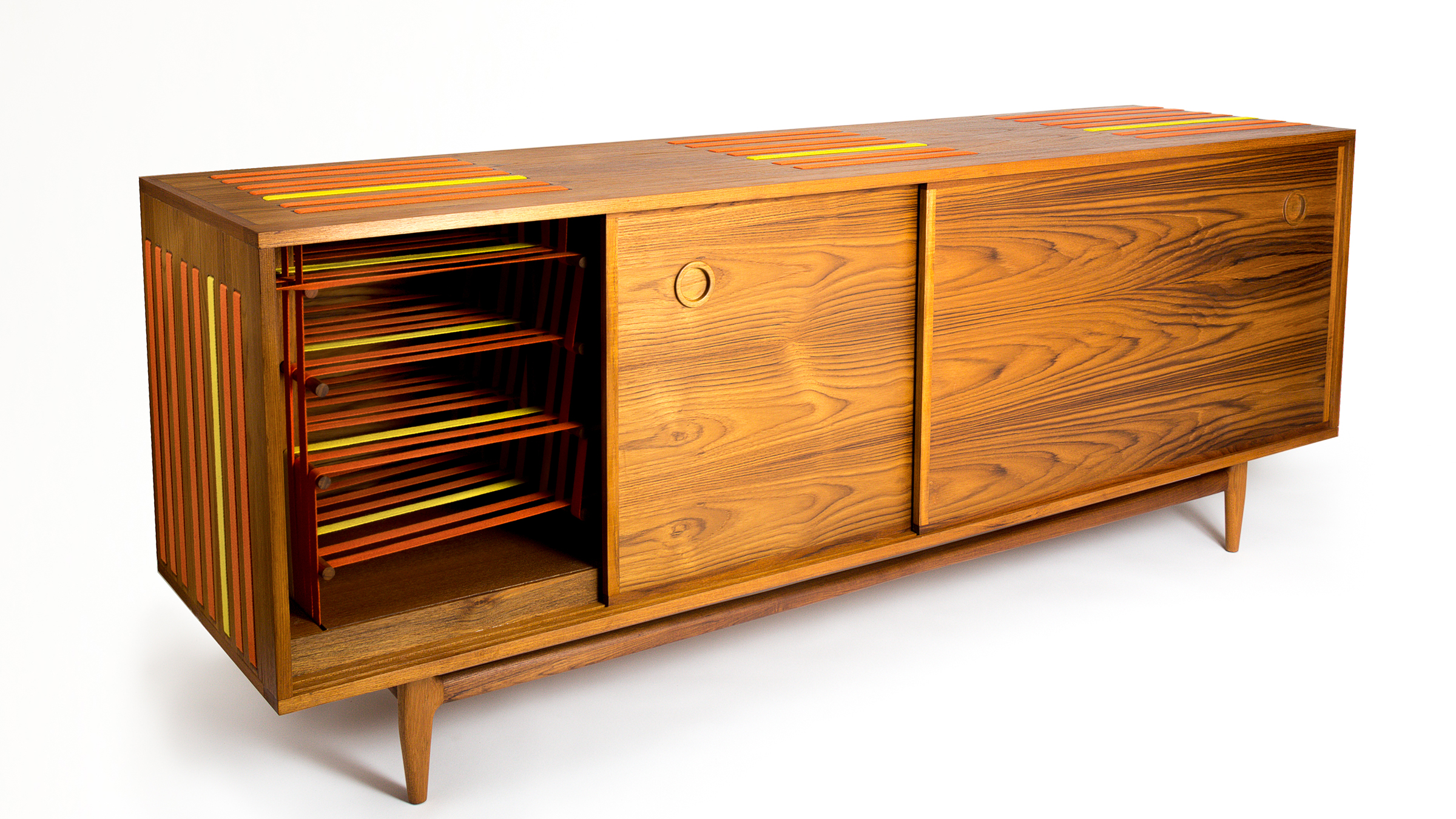 Strips aside sideboard, 2015