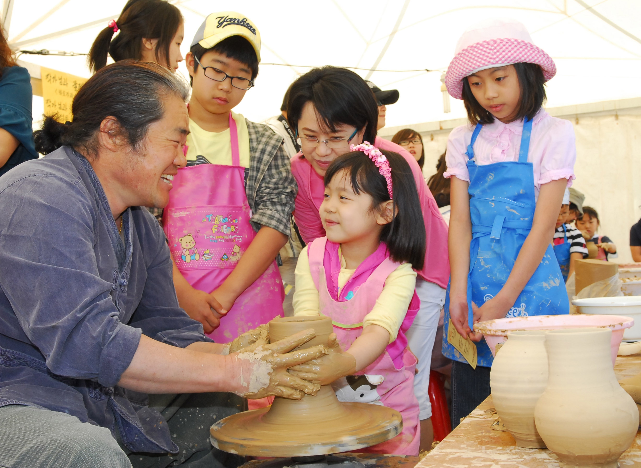 Incheon, South Corea - City of Crafts and Folk Art