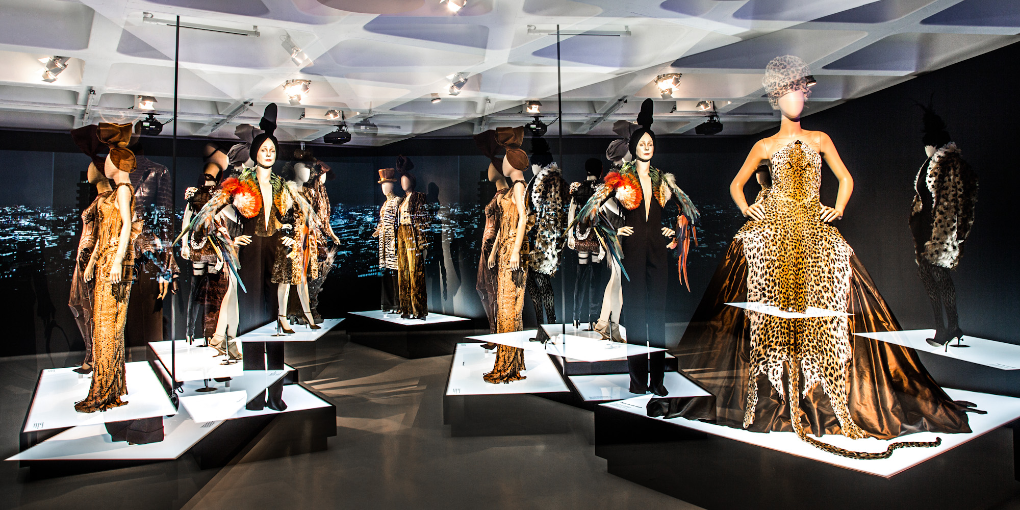 Exposition Jean Paul Gaultier, MBAM