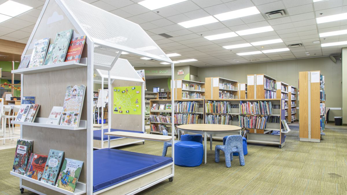 Saint-Pierre Library