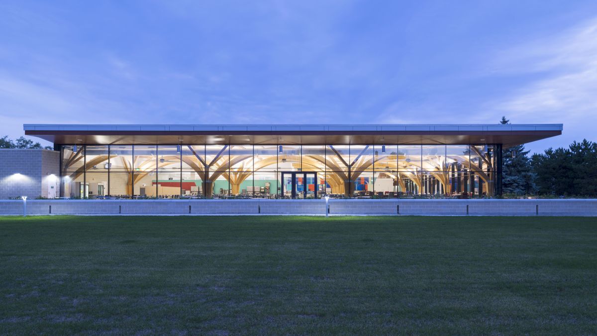 Curtiss Kitchen and Dining Hall (Bathroom/Toilet), Garnison Borden, 2015