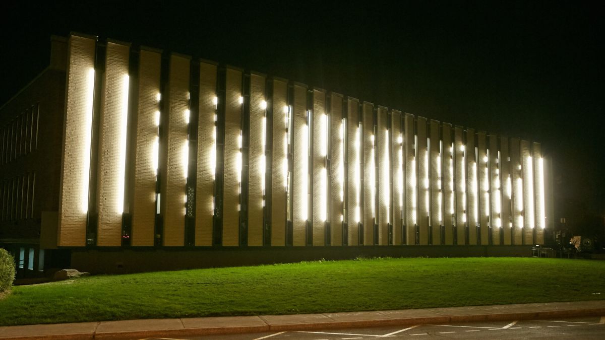 Éclairage Bibliothèque Saint-Michel Éclairage Bibliothèque Saint-Michel