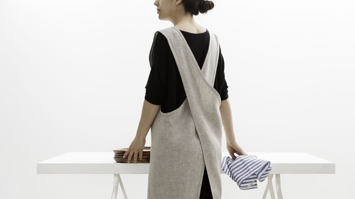 Linen Cross Back Apron, 2014 Linen Cross Back Apron, 2014