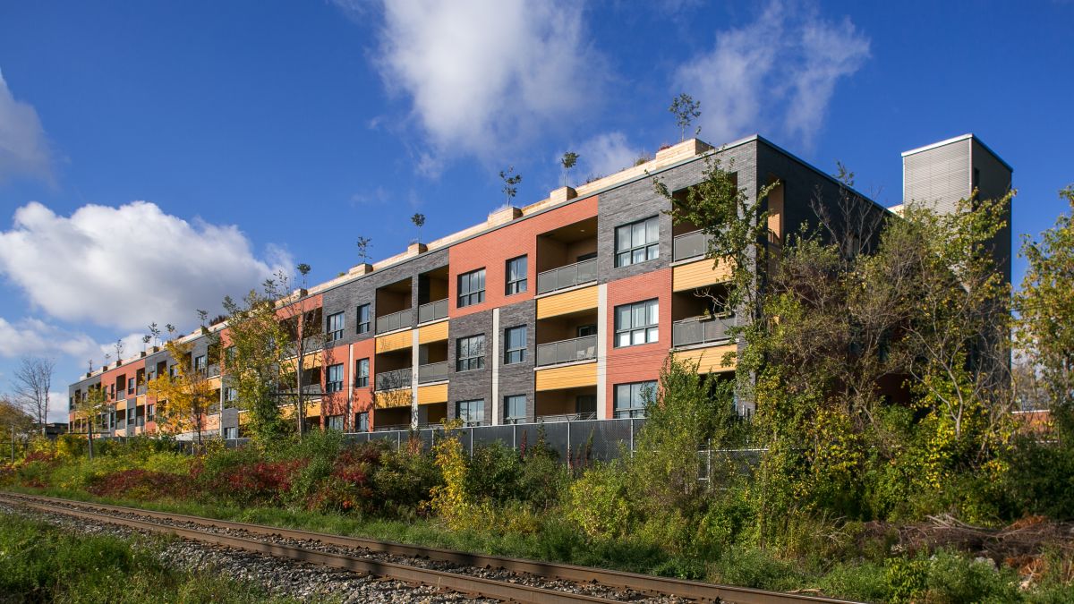 Port Royal, condo complex, Montreal, 2015