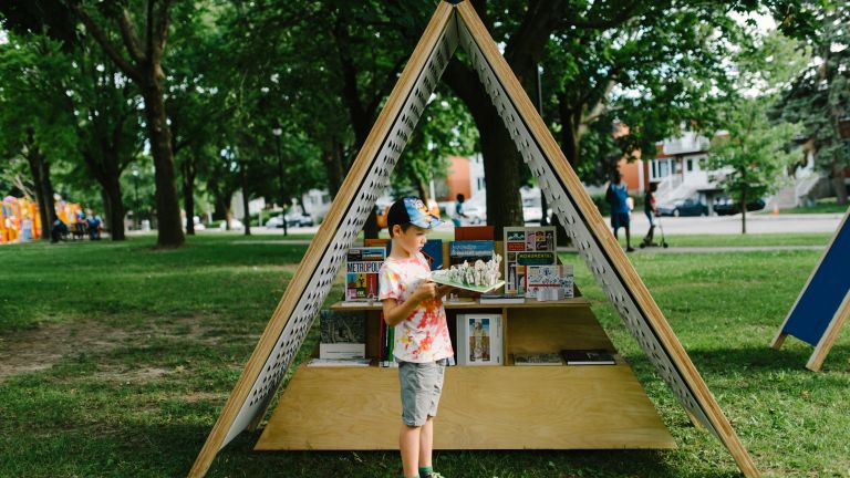 Microlibrary in Montréal-Nord, July 24, 2016