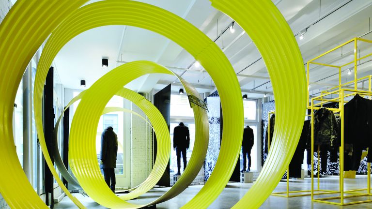 CClose-up, development of the corporate image, Montreal, 2014