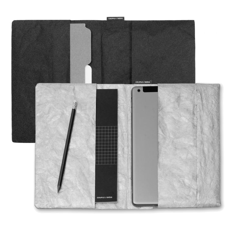 Tyvek tablet and notebook sleeve, Montréal, 2015