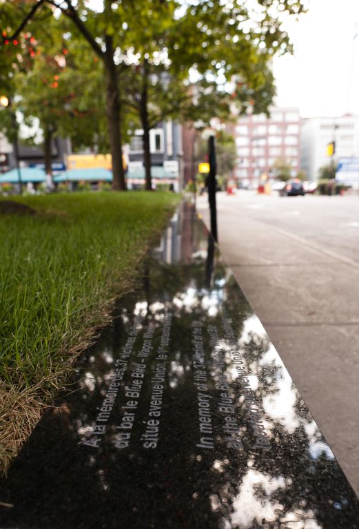 Blue Bird Cafe Memorial / Wagon Wheel, Montréal, 2012