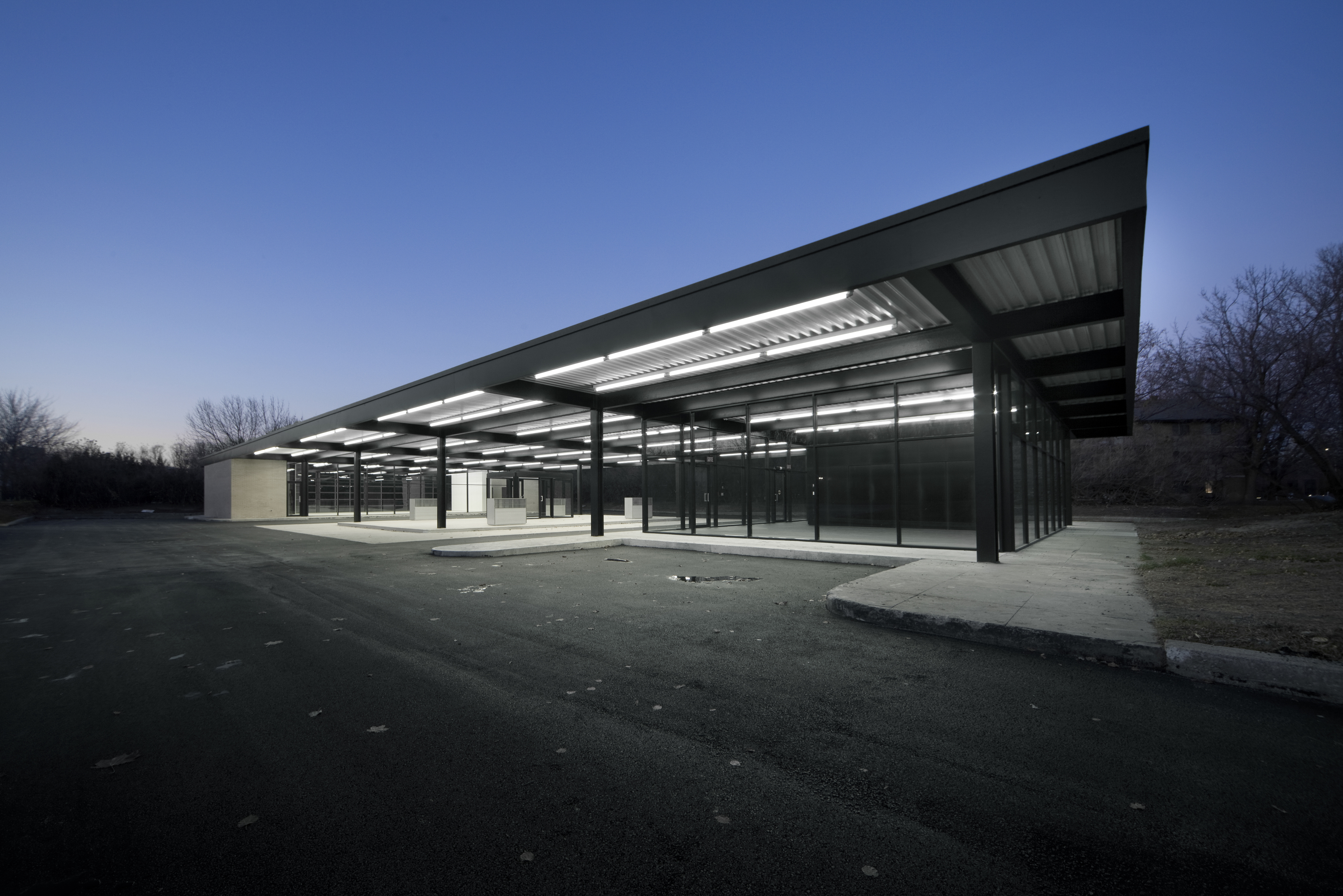 Mies van der Rohe Gas Station, Montréal, 2012