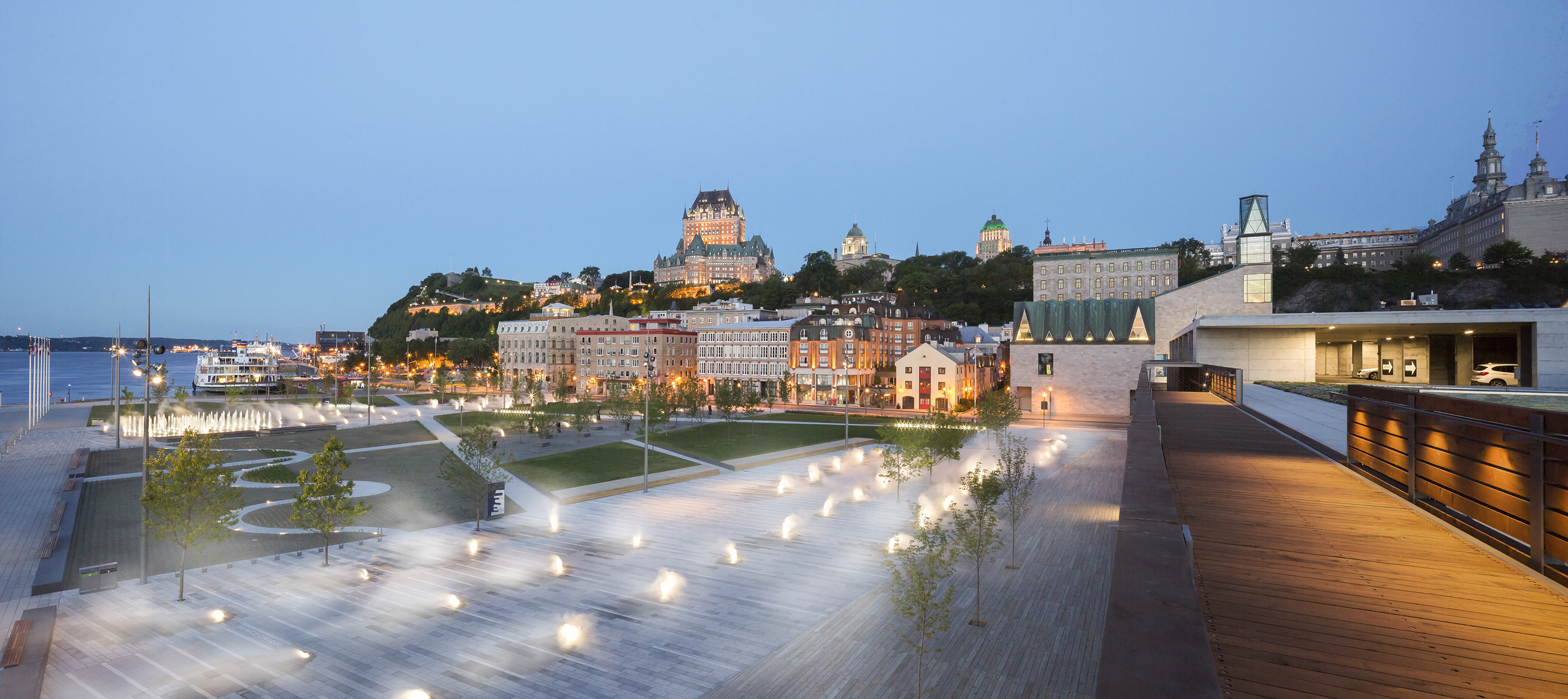 Place des Canotiers, Québec City, 2017