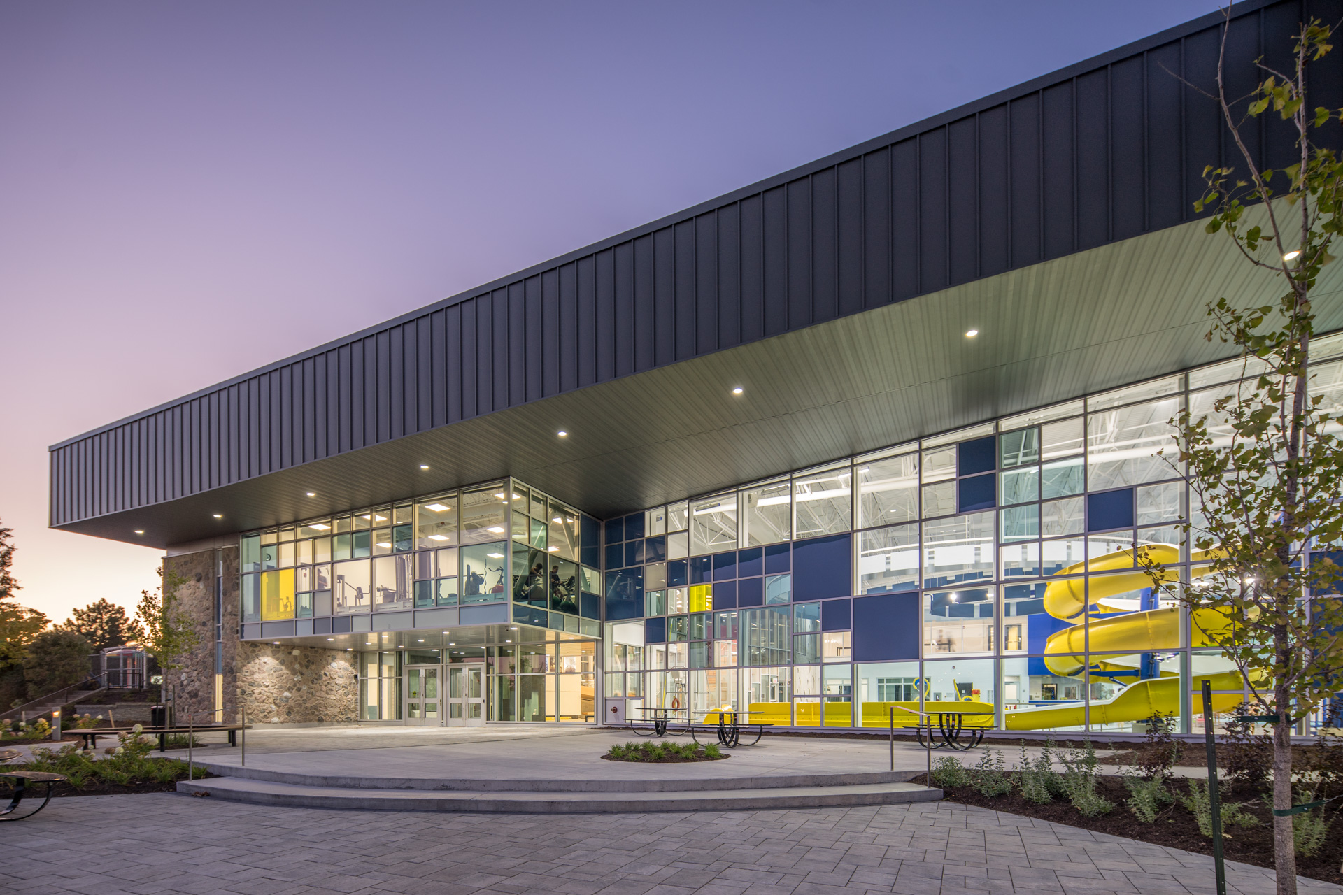 New Laurie-Ève-Cormier Aquatic Complex, Boucherville, 2017