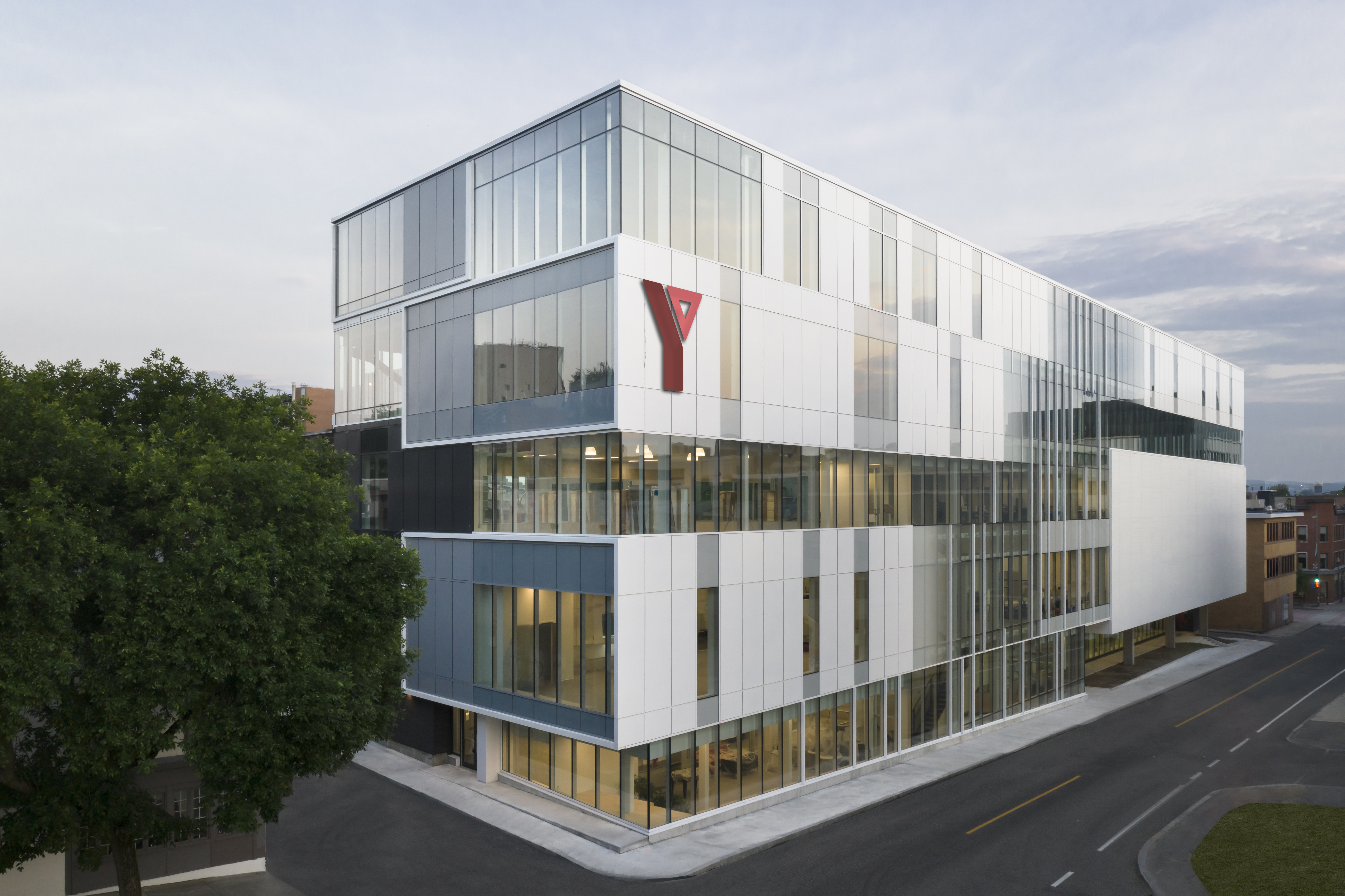 YMCA, Saint-Roch Community Center, Québec City, 2020 (in collaboration with CCM2)