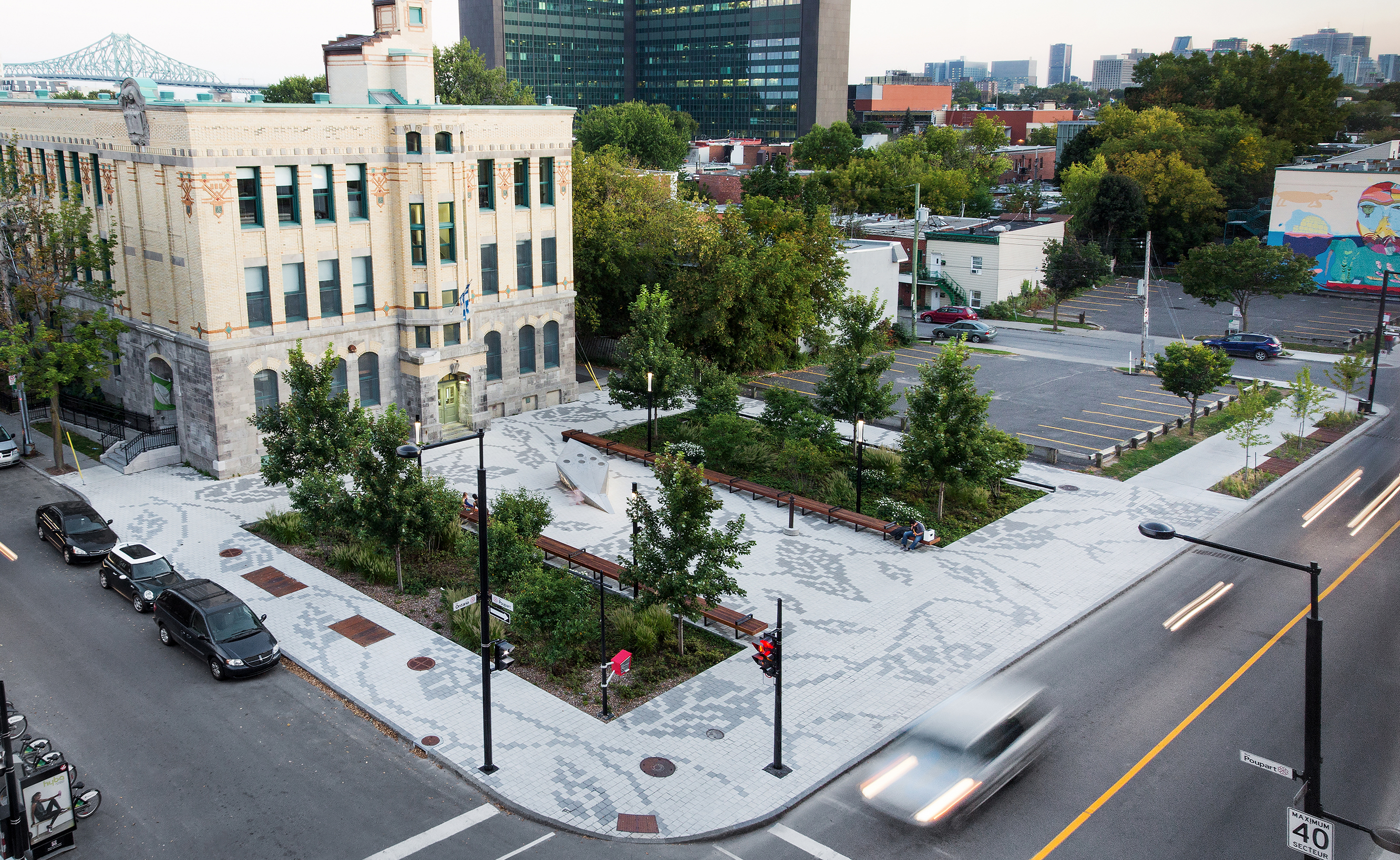 Place Joseph-Venne, Montréal, 2016