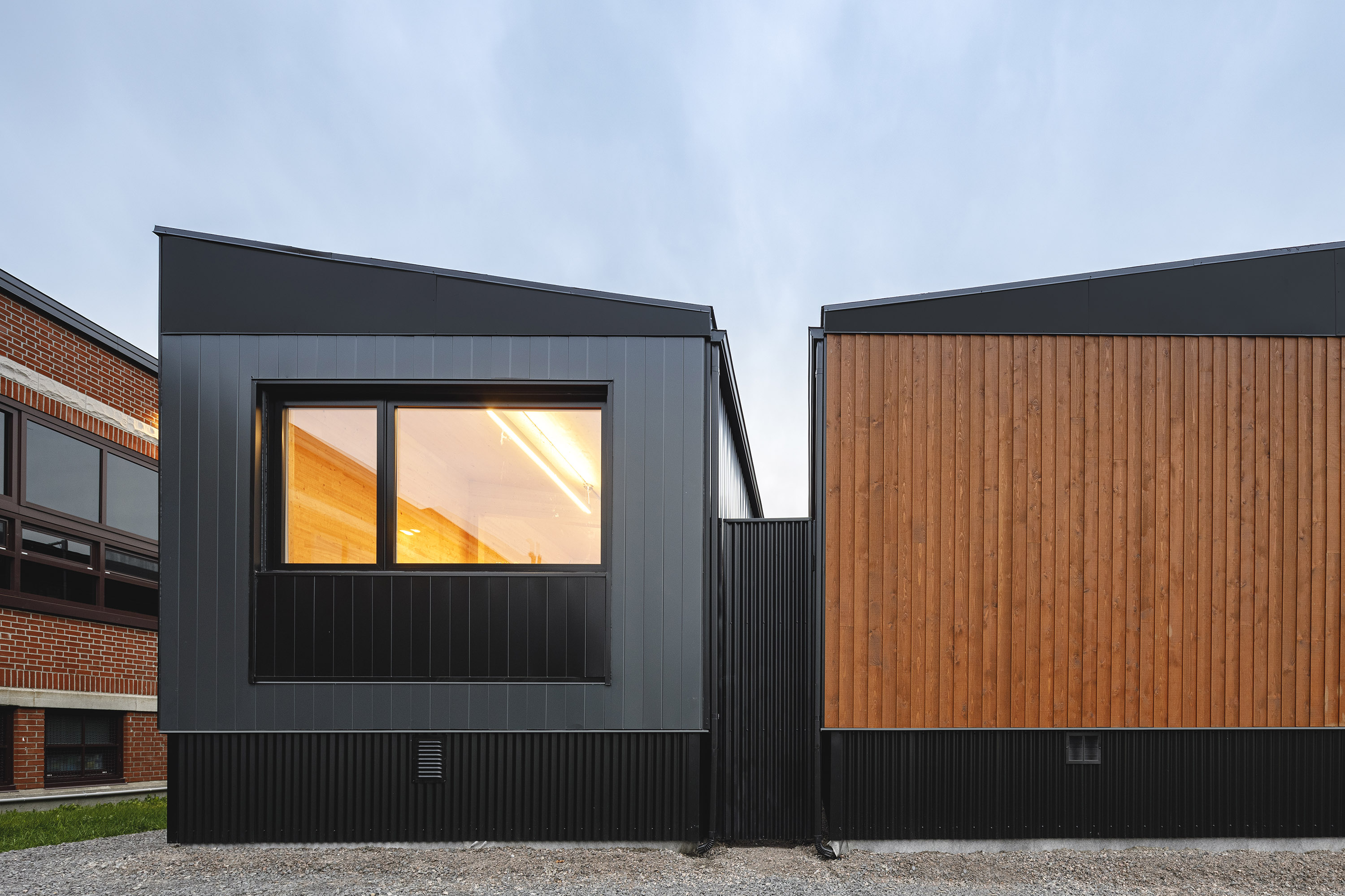 Modular Classrooms, École Riverside, Jonquière, 2019