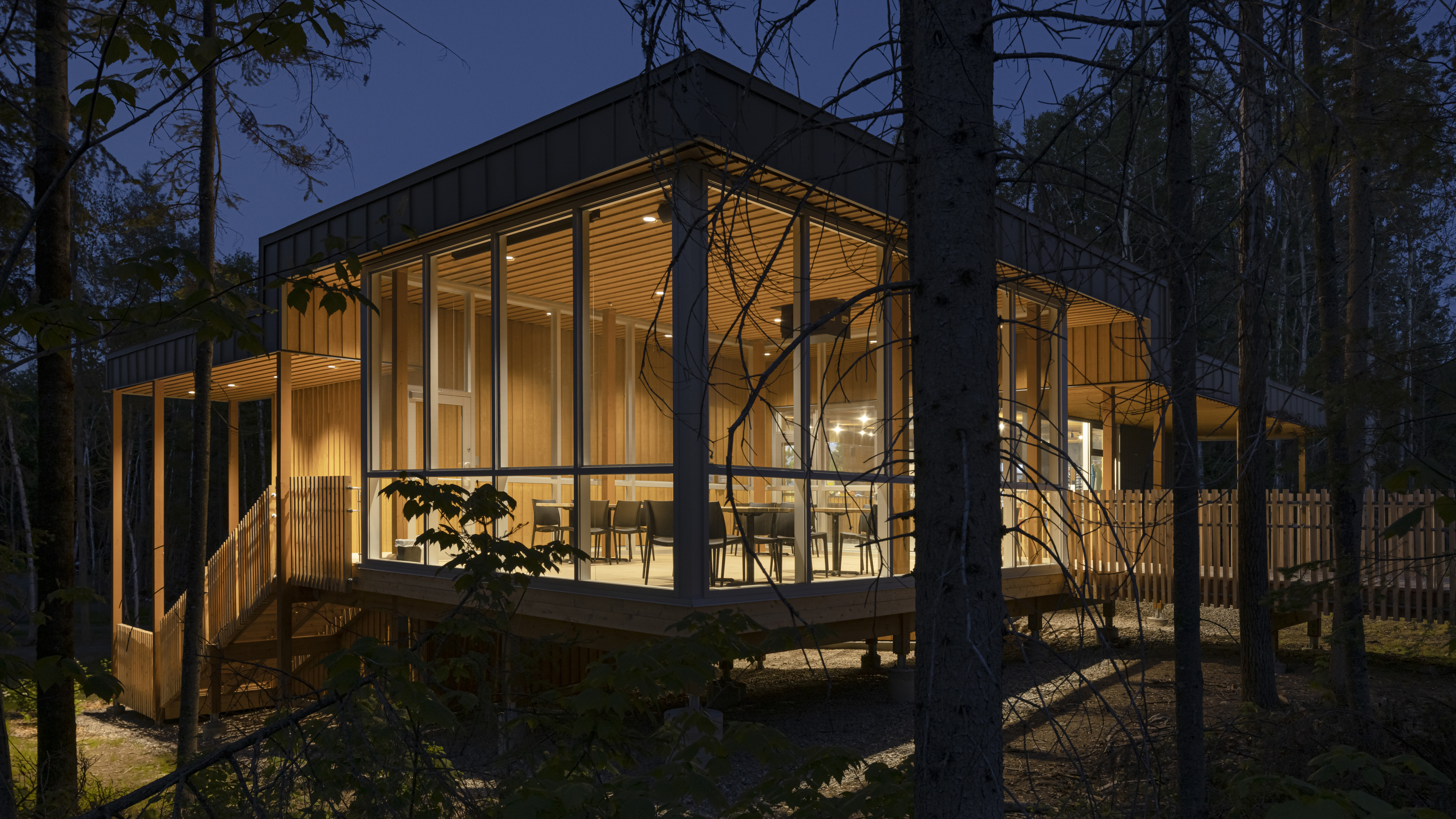 Camp-de-Touage Service Centre, Parc national de la Pointe-Taillon, 2021