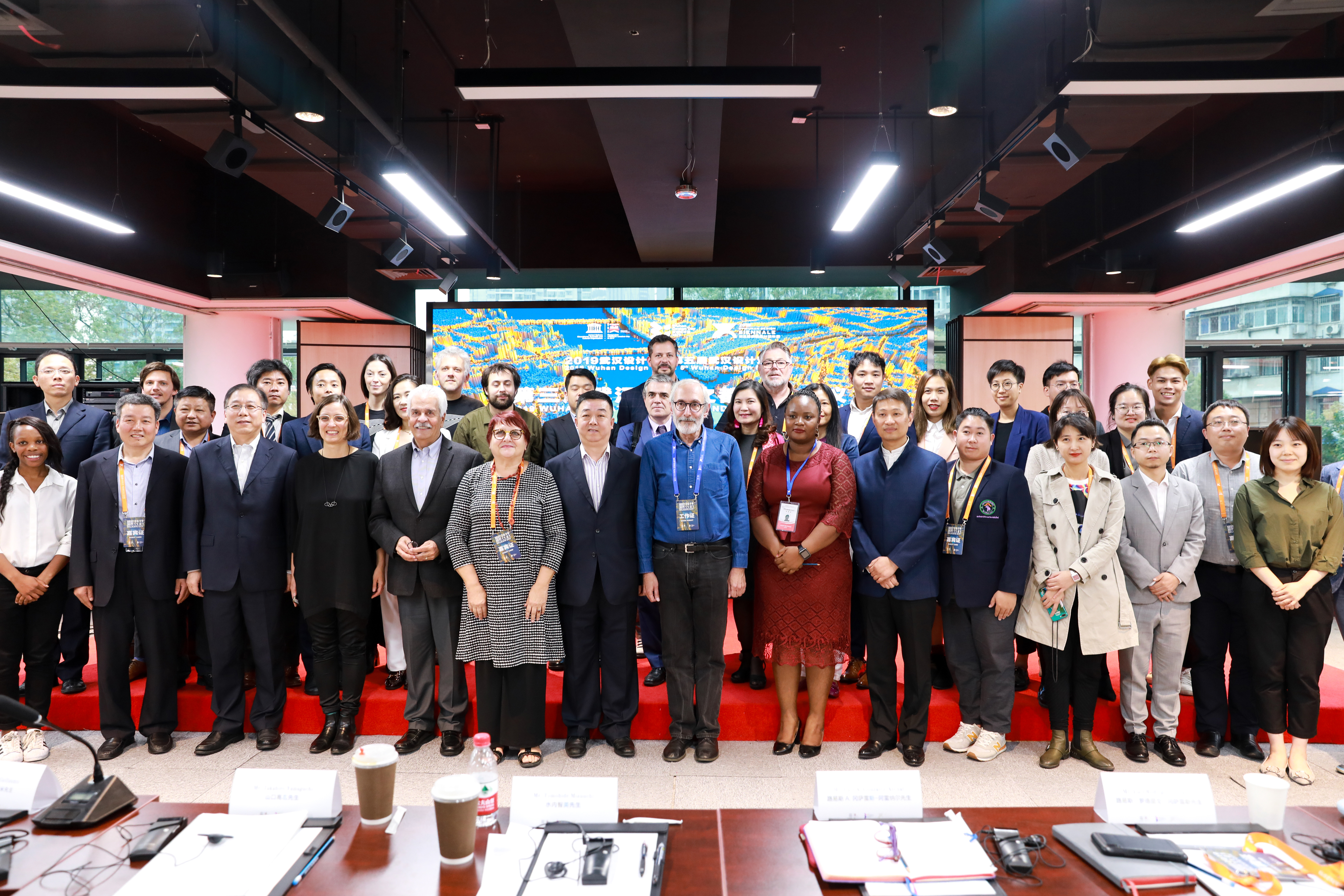 Delegates and observers at the Third Wuhan Creative Cities Roundtable