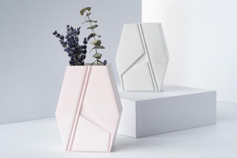 Vase à fleurs, collection Brut, 2019