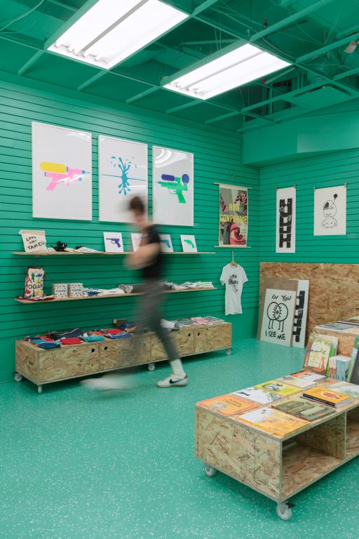 Aménagement et mobilier, boutique éphémère de l’UQÀM, Montréal, 2019