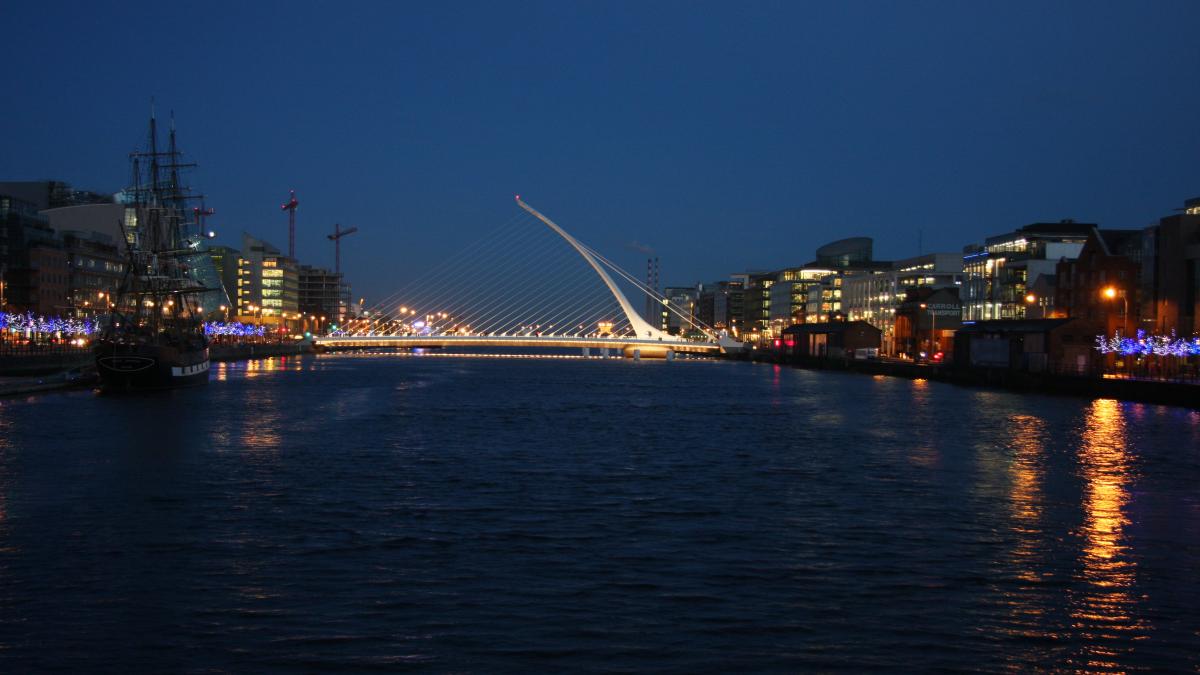 Pont Samuel-Beckett; Dublin, Irlande - Ville de littérature